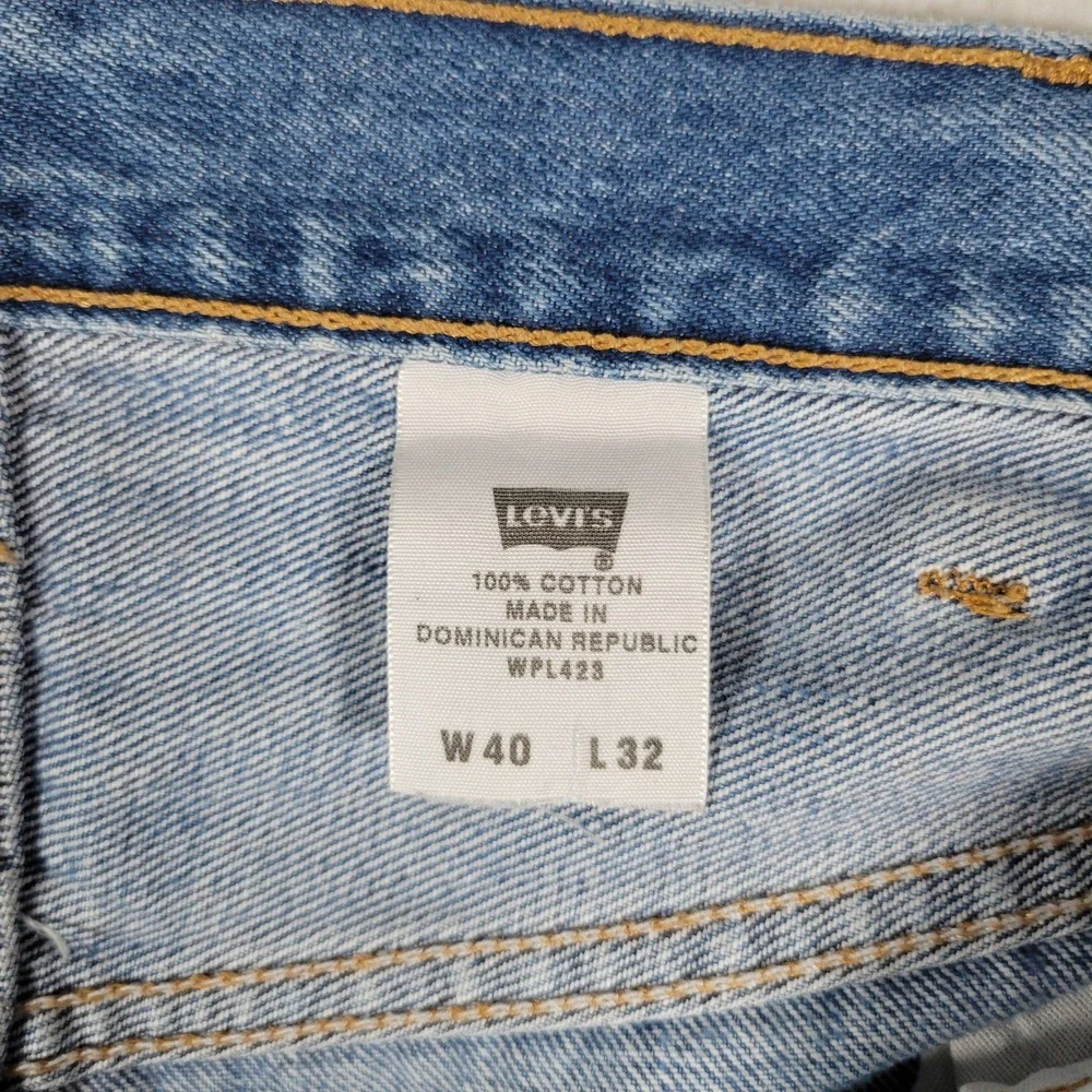 Levi's 501 Original Fit Jeans Mens 40x32 Light Wash Blue Straight Button Fly